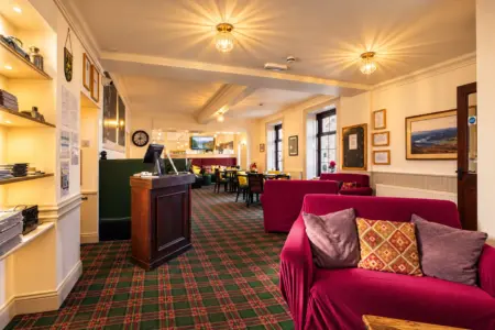 Cozy Traditional Hotel Lounge